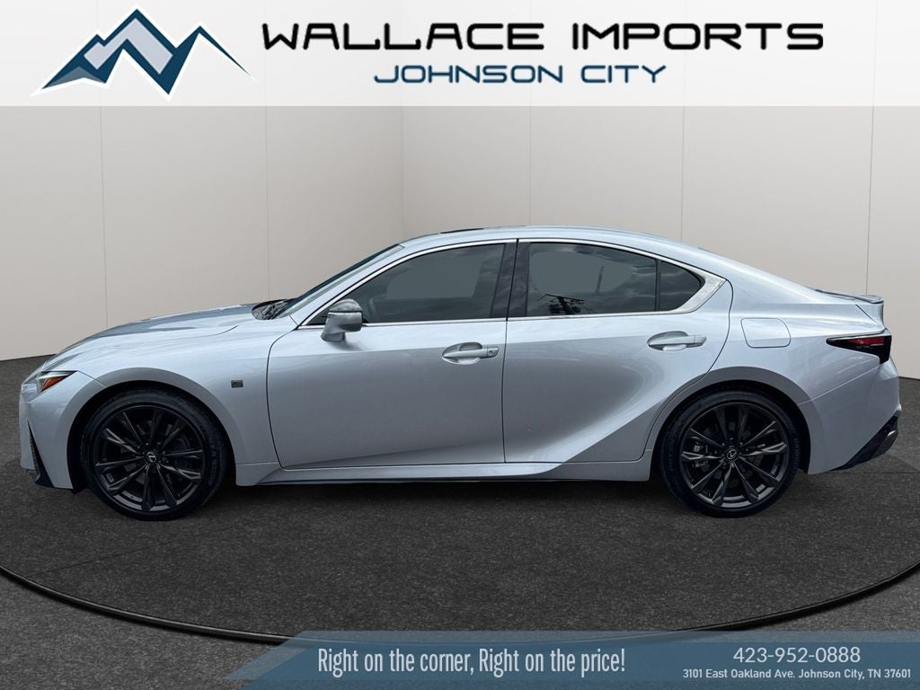 2024 Lexus IS